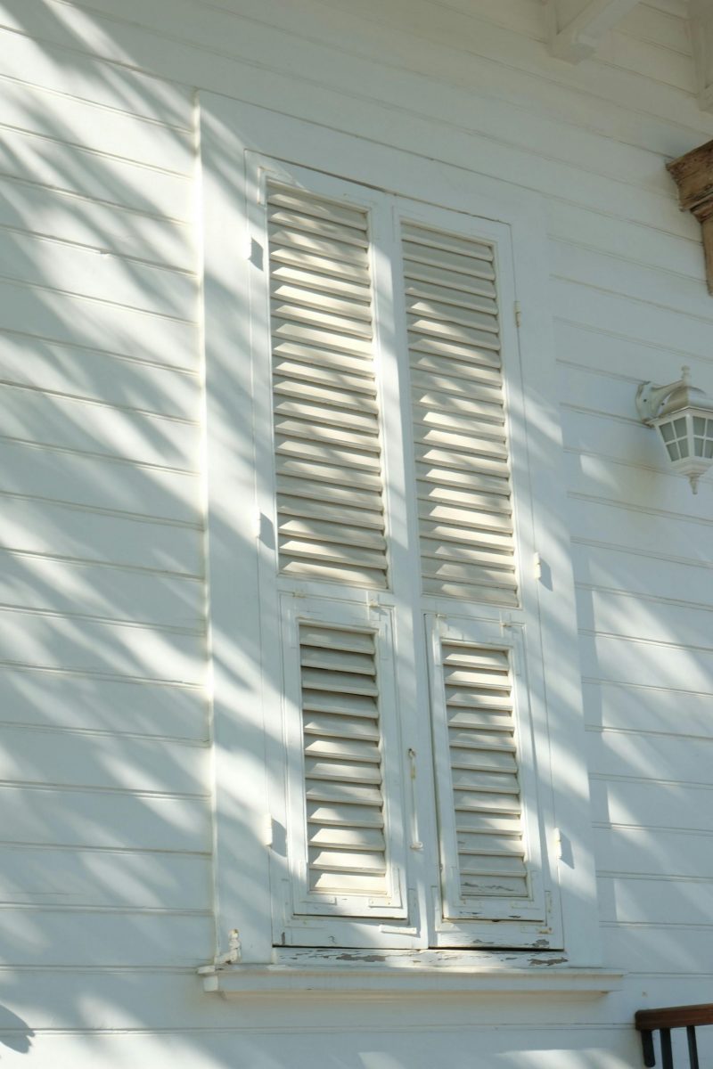 Remplacement de volets : bois, PVC, aluminium, motorisation, prix et conseils d’un menuisier du 78